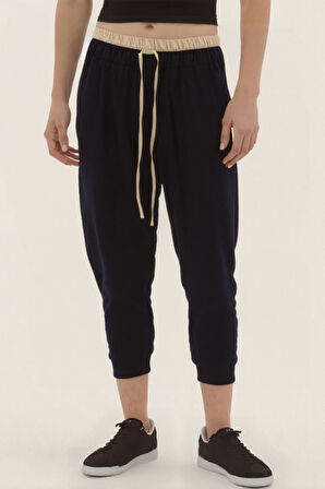 Bel Kısmı Çift Renkli Pantolon