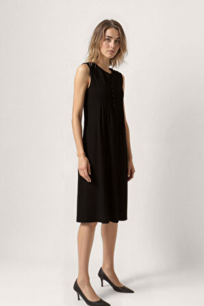 Önü Düğmeli Krinkıl Kumaş Sıfır Kol Elbise