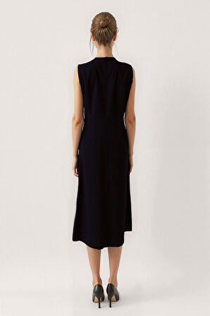 Önü Düğmeli Krinkıl Kumaş Sıfır Kol Elbise