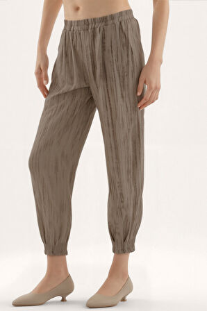 Kendinden Desenli Beli Lastikli Pileli Pantolon