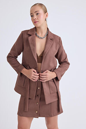 Belden Bağlamalı Süet Ceket