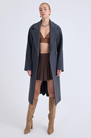 Düğmeli Uzun Kaşe Kaban