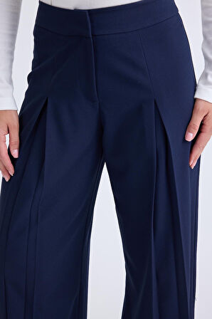 Pileli Geniş Paça Pantolon