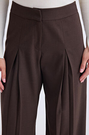 Pileli Geniş Paça Pantolon