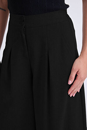 İki Düğme Beli Lastikli Pileli Pantolon