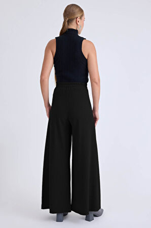 İki Düğme Beli Lastikli Pileli Pantolon