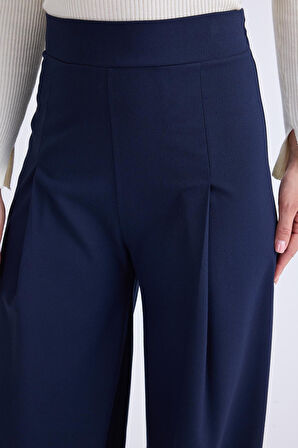 Beli Lastikli Pileli Geniş Paça Pantolon