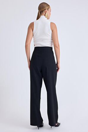 Beli Bağcıklı Geniş Paça Pantolon