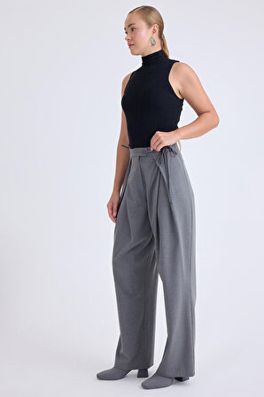 Beli Bağcıklı Geniş Paça Pantolon