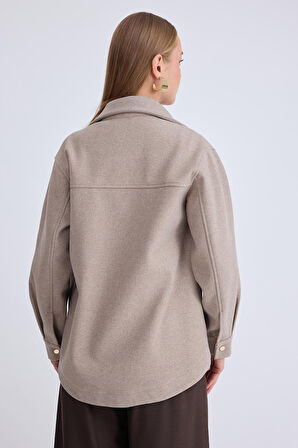 Düşük Omuz Cepli Kaşe Ceket