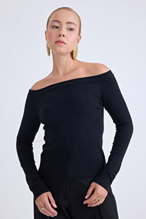 Kayık Yaka Uzun Kol Triko Bluz