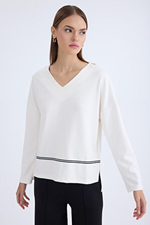 V Yaka Şerit Detaylı Uzun Kol Bluz