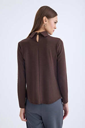 Önü Detaylı Uzun Kol Bluz