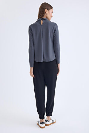 Beli Lastikli Pileli Eşofman Pantolon