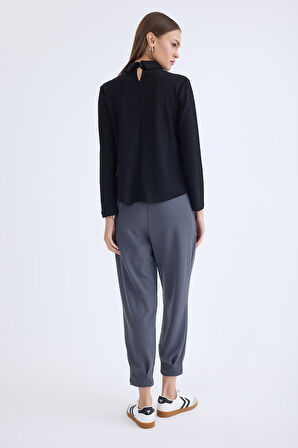 Beli Lastikli Pileli Eşofman Pantolon