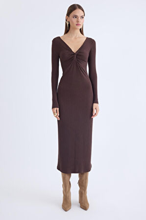 V Yaka Önü Düğüm Detaylı Uzun Elbise