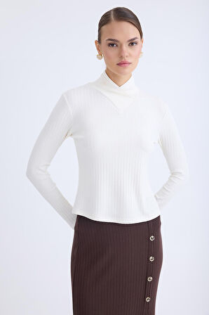 Fitilli Kumaş Önü Detaylı Uzun Kol Bluz