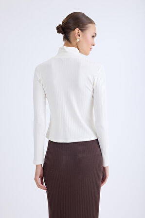 Fitilli Kumaş Önü Detaylı Uzun Kol Bluz