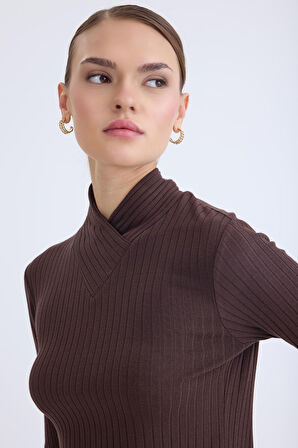 Fitilli Kumaş Önü Detaylı Uzun Kol Bluz