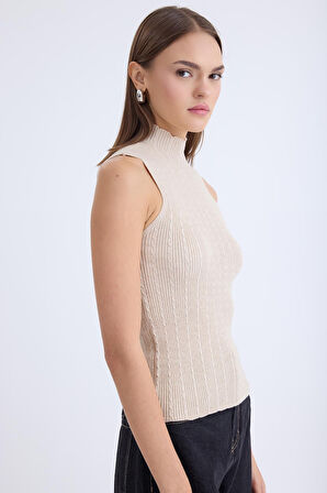 Dik Yaka Örgü Desen Sıfır Kol Triko Bluz