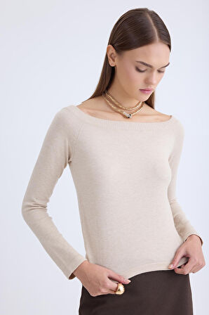 Kayık Yaka Uzun Kol Triko Bluz