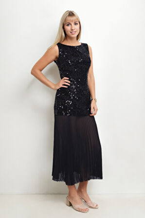 Eteği Tüllü Pullu Elbise