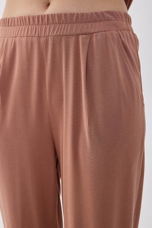 Beli Lastikli Paçası Pileli Havuç Rahat Pantolon