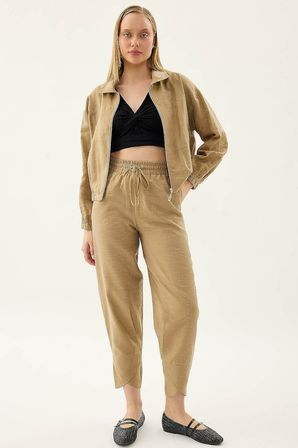 Beli Lastikli Paçası Detaylı Pantolon