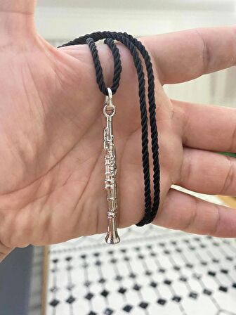 Herşey Nota Klarnet Kolye Siyah Kordon