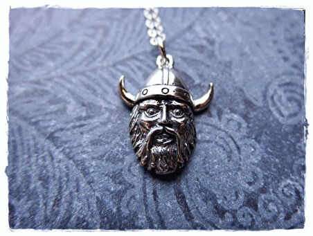 Viking Savaşçı sakallı adam kolye