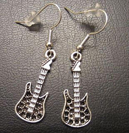 Herşey Nota Gitar  Küpe