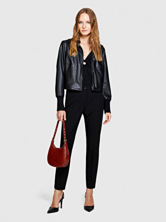 Viskoz Karışımlı Regular Fit Normal Bel Esnek Pantolon Kadın Siyah Pantolon - 323A4KVX55AE7