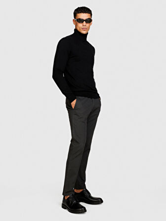 Koton Karışımlı Dik Yaka Kazak Erkek Siyah Kazak - 323A10F2S2244