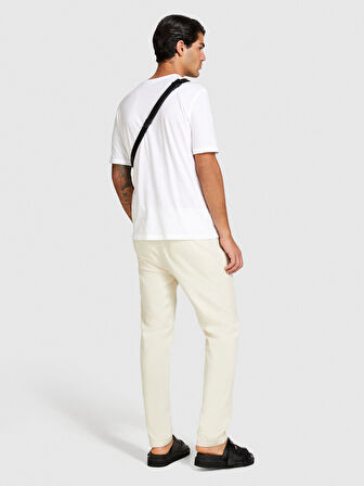 %100 Pamuk Dikişsiz Yaka Detaylı T-Shirt Erkek Beyaz T-Shirt - 324P3P7XS103K