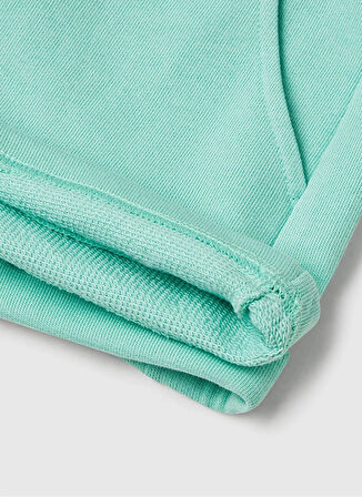 Benetton Normal Bel Regular Fit Su Yeşili Kız Çocuk Şort 3J68C901C