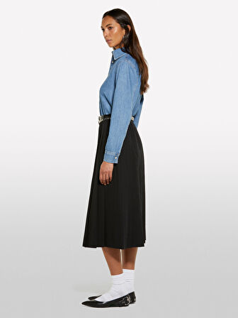 Viskozlu Pileli Yırtmaç Detaylı Midi Etek Kadın Siyah Etek - 325P4KVXL002M