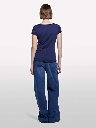Pamuk Modal Karışımlı Normal Kalıp V Yaka Slub T-Shirt Kadın LACİVERT T-Shirt - 325P3TNHL4007