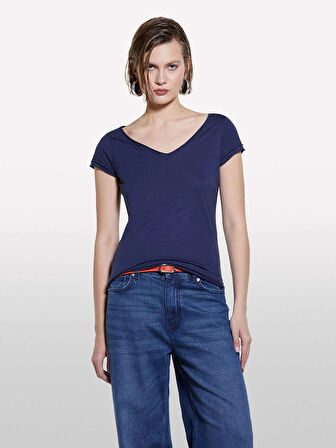 Pamuk Modal Karışımlı Normal Kalıp V Yaka Slub T-Shirt Kadın LACİVERT T-Shirt - 325P3TNHL4007
