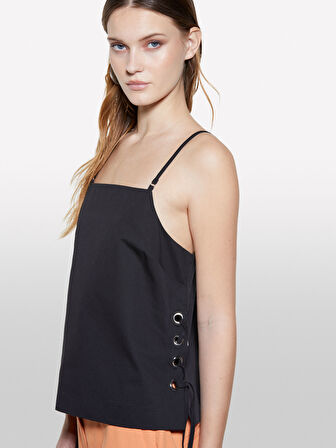 Keten Karışımlı Yanları Bağcık Detaylı Askılı Üst Kadın Siyah Bluz - 325P5W7HLH01H