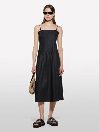 %100 Pamuk Pileli Düz Yaka Askılı Poplin Elbise Kadın Siyah Elbise - 325P4XUCLV076