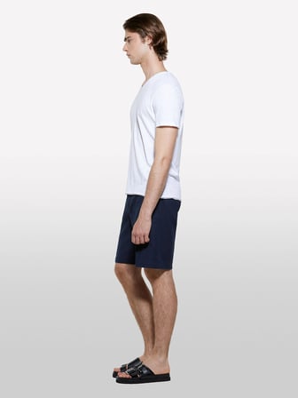 %100 Pamuk Yırtmaç Detaylı Regular Fit Bermuda Şort Erkek Lacivert Şort - 325P4GJ0S9018