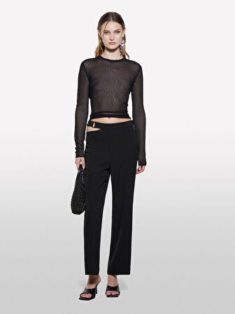 Beli Zincir Detaylı Dökümlü Pantolon Kadın Siyah Pantolon - 325P41H1LF06Z