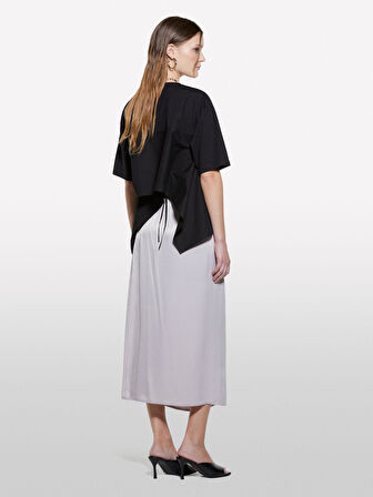 %100 Pamuk Arkası Bağcıklı Bisiklet Yaka Regular Fit T-Shirt Kadın Siyah T-Shirt - 325P3F1QL107K