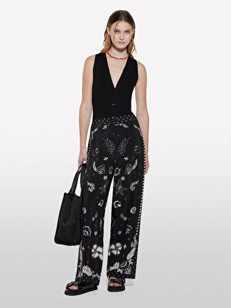 Keten Karışımlı Slim Fit Triko Yelek Kadın Siyah Yelek - 325P105GM602J