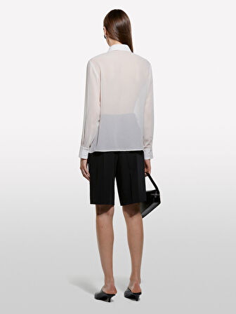 Önü Fırfır Detaylı Regular Fit Gömlek Kadın Pembe Gömlek - 325A5NOXLQ09T