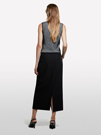 Pamuk ve İpek Karışımlı Bisiklet Yaka Kolsuz Örme Üst Kadın Siyah Kazak - 325A12D6MH00L