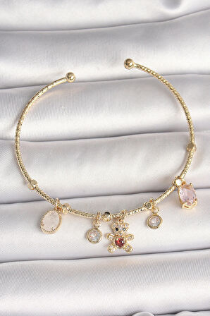 Dodes Dodes Pirinç Gold Renk Sallantı Zirkon Taşlı Ayıcık Figür Kırmızı Kalp Detay Charm Kadın Bileklik TG27BB6896
