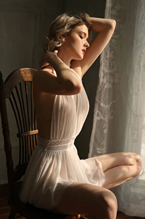 Dodes Kadın Beyaz Sırtı Açık Beli Dantelli Gecelik Takım