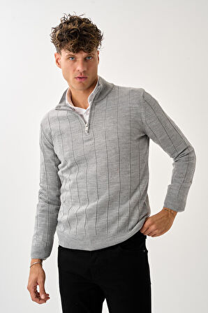 Dikey Dokuma Desenli Fermuarlı Triko Kazak