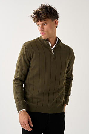 Dikey Dokuma Desenli Fermuarlı Triko Kazak